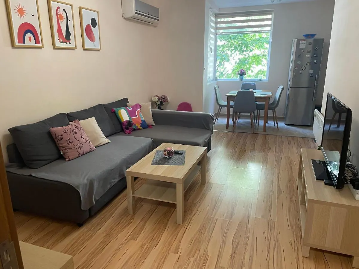 Geri Apartment Burgas City