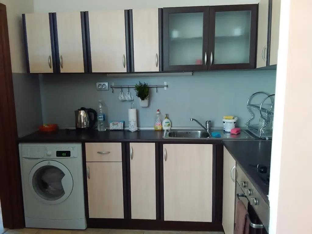 Geri Apartment Burgas City